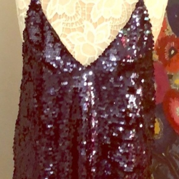 NWT Zara  blue tank top sequins.Racer back style. - Picture 4 of 8